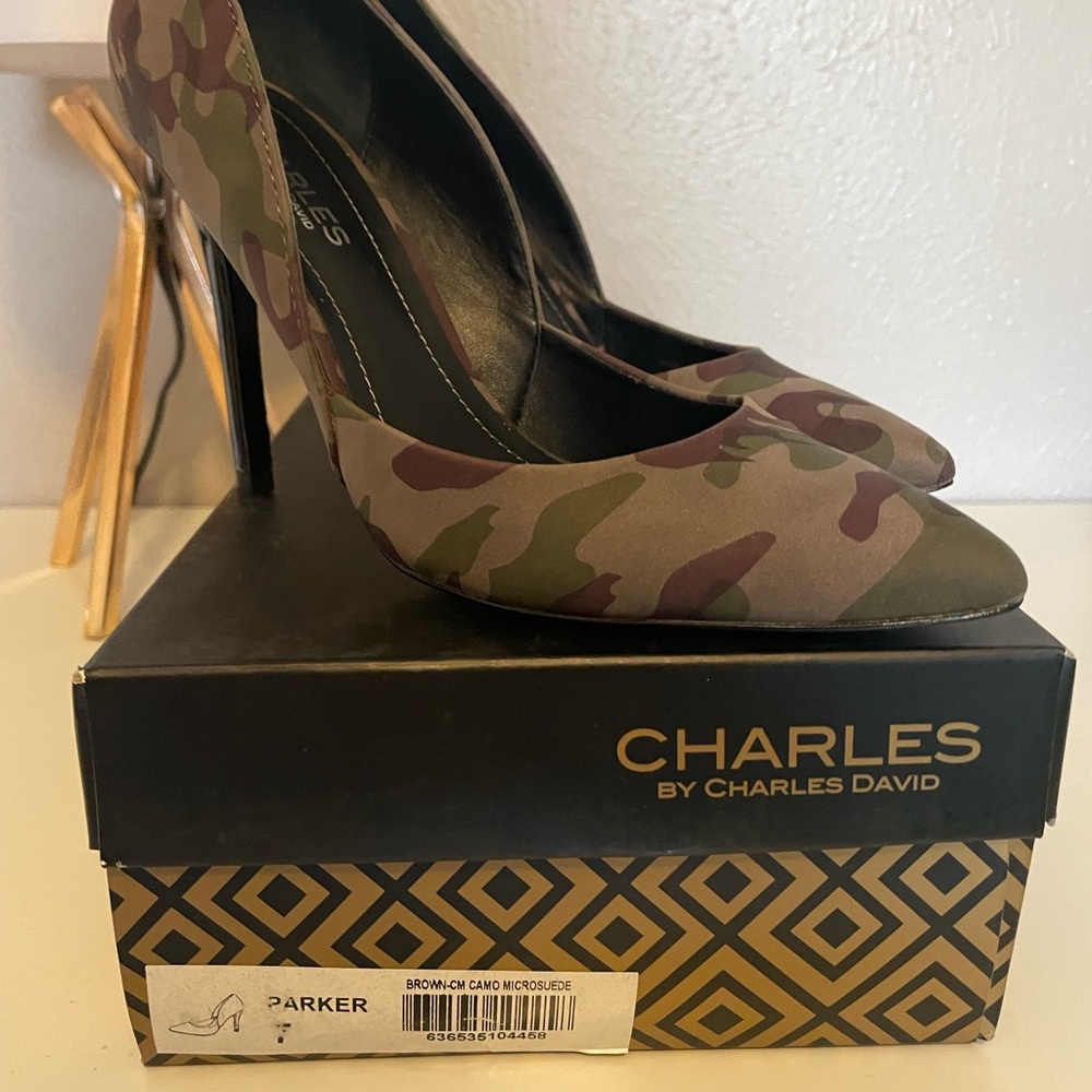 Charles by Charles David - Parker 7m